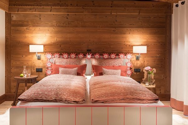 Penthouse Lodge